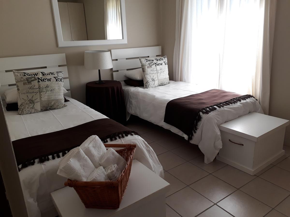 The Upper Deck Apartment Swellendam Exteriér fotografie